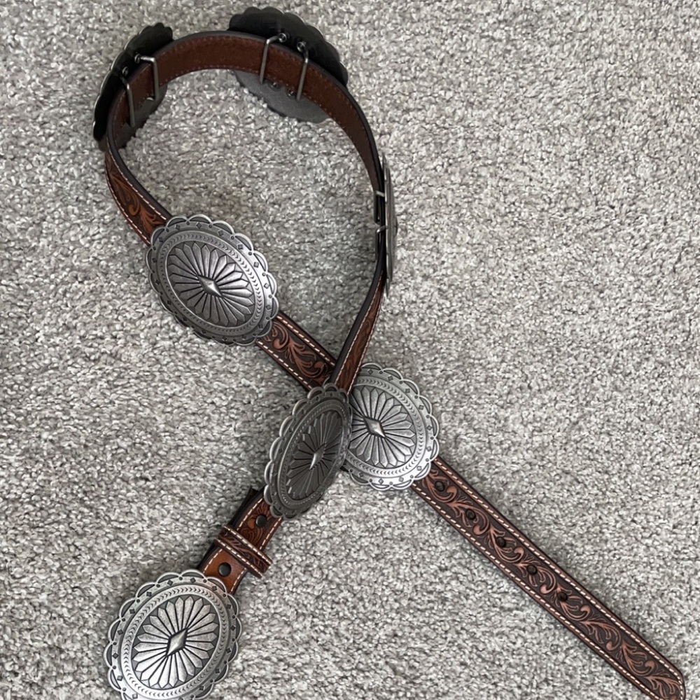 Ariat - Concho Belt - M
